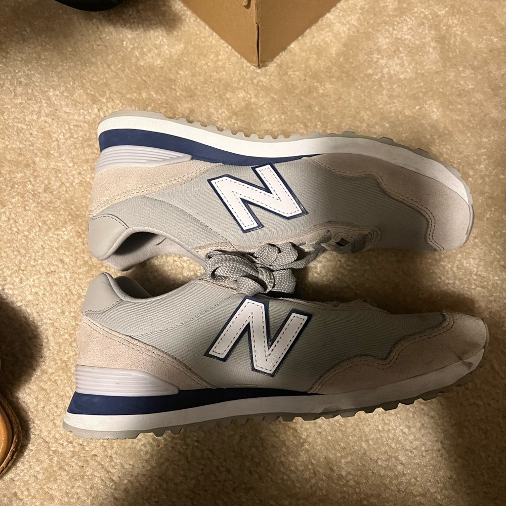 New balance barely worn